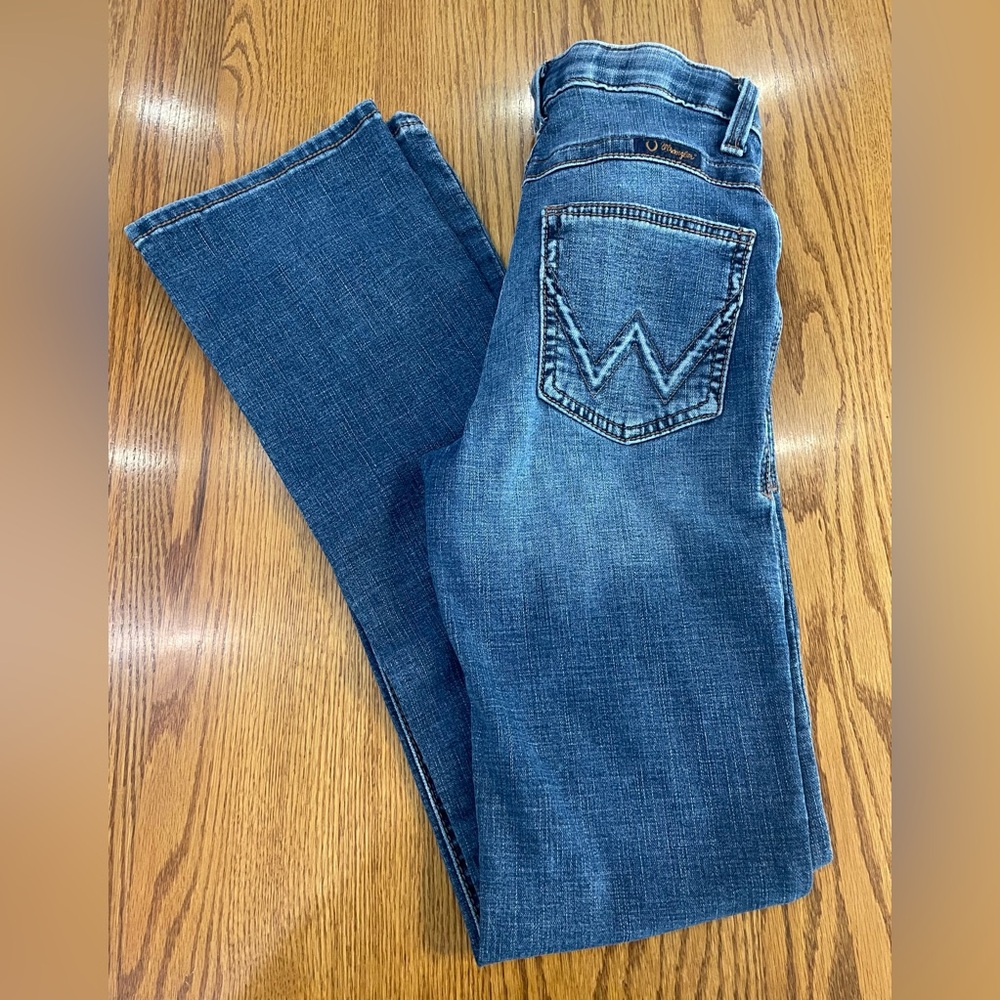 Wrangler Willow Ultimate Riding Boot Cut Jeans- size 1/34 - Picture 13 of 13